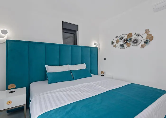 Maria Villa Podglavica