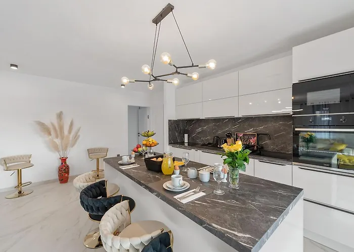 Maria Villa Podglavica